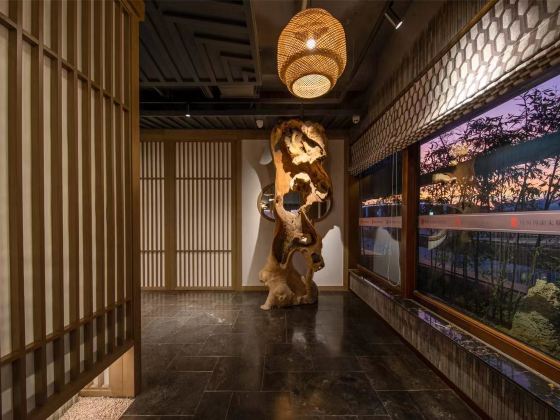 Qiyue Song Heritage Hotel (Hangzhou West Lake Hubei Intime Store)