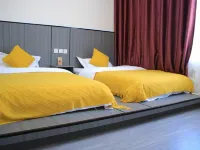 Lijiang Yunbowan Hotel (Sanyi International Airport) Hotels in Lijiang Sanyi Airport