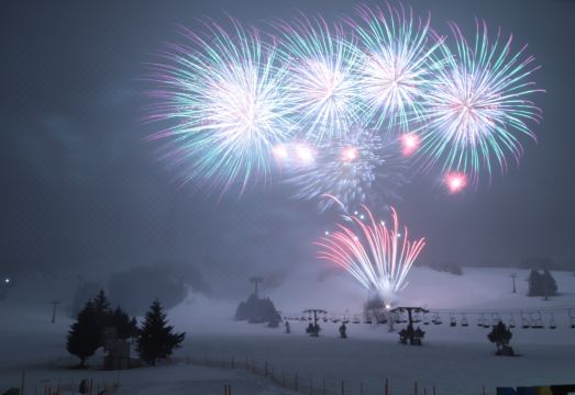 나에바 프린스 호텔의 웅장한 외관