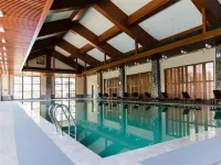 Huizhou Nankunshan Chuyi Designer Parent-child Theme Pool Hot Spring Villa - Villas