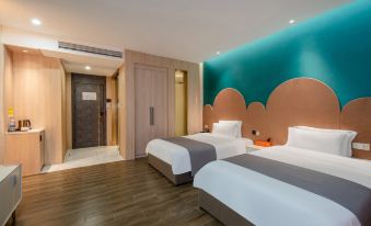 No.1 International Hotel