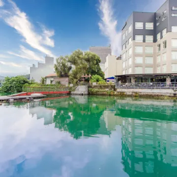 Shui Yang Lakeview House with Elevator Отели рядом с достопримечательностью «Канатная дорога над озером Солнца и луны»