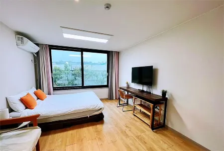 Stay in JEJU