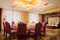 Zhuoni Convention Center - Breakfast