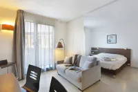 Suite Home Apt Luberon Hotels in Apt