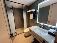 Floral Hotel·Luyixiang Village hotel (Jiujiang Lushan Beihai Resort Area) Hotels in Jiujiang