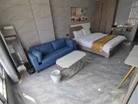 Fengyuan Elevator B&B (Jiageng South Gate) Hotels near Shiyan Botanical Garden