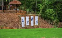 Anjilong Valley Yunshang Ranch Yunduan Homestay - Kitchens