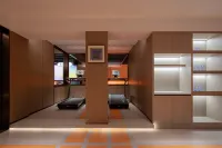 Yi HOTEL - С тренажерным залом