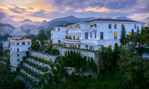 Silk Path Grand Sapa Resort & Spa