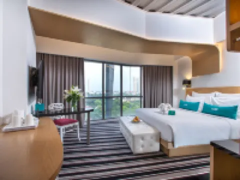 THE 1O1 Jakarta Sedayu Darmawangsa Hotels near Gandaria City