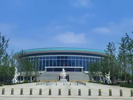 Tingzhou Hotel (Shanghai Xujiahui Center Branch) Отели рядом с достопримечательностью «Shanghai Normal University (Haicheng Road)»