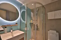 Homeinn Hotel (Changchun Jilin University Second Hospital Yatai Campus Animal and Plant Park) - 2성급