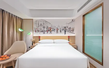 Vienna 3 Best Hotel (Huaibei Lieshan University Town Huayi Square)