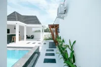 The Lavana Hidden Villa Lombok Hotels near The Griya Lombok
