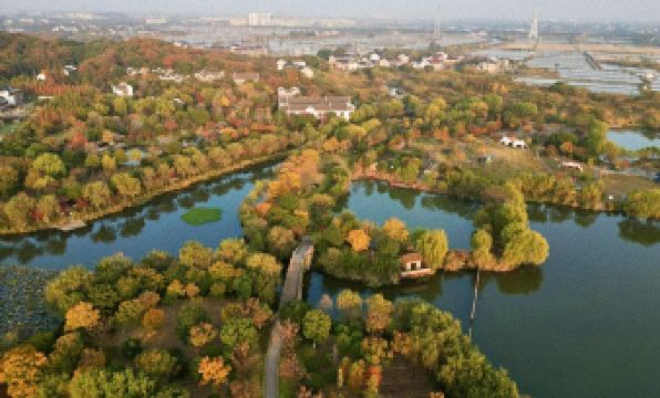 Designed resort in Moganshan Lishanyunju
