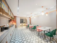 Magnotel Hotel (Macheng High-Speed Railway Station Trade City) - breakfast
