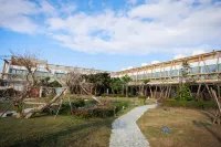 Volando  Resort Kenting Hotels near Maobitou Park