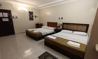 Fins Hotel - Housity