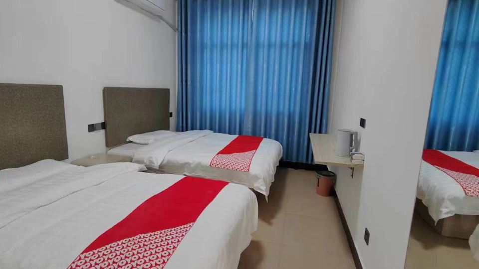 Lavande Forest Hotel