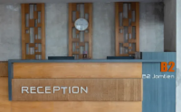 บีทู จอมเทียน พัทยา บูติค แอนด์ บัดเจท