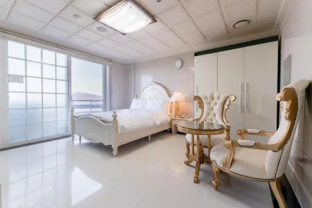 Gaya Hotel Отели в г. Сонджу