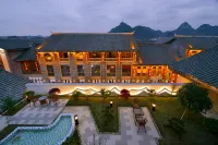Guiyang Qingyan Jinyun Homestay Jiading Miao Ethnic Minority Cave Bury 주변 호텔