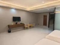 Fuliang Hongyuan Town Hotel (Luojiatan Bridge Branch) - Ramah Hewan Peliharaan