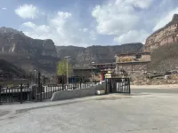 Qi xili Hostel