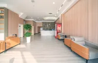 Nalan Hotel (Linyi Qiyang Airport)