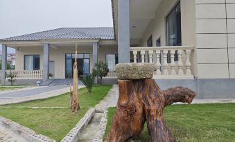 Qishan Xihai Yaju Courtyard Homestay