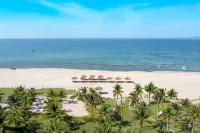 Hoi An Royal Beachfront Villas Hotels in Điện Bàn