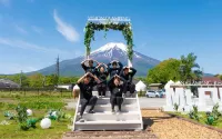 Panoramic Mt. Fuji Views from All Rooms – Vision Glamping Resort & Spa Yamanakako
