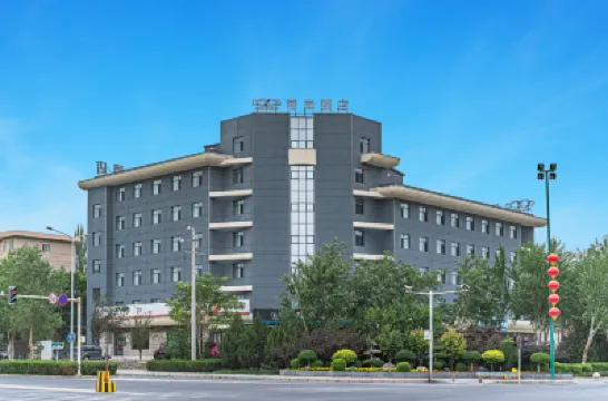 希岸酒店（庫爾勒機場路東方物探店） 鄰近物探展覽館的酒店