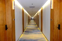 Coulomb Welcome Hotel Hotels in Hure Banner