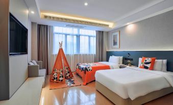 Sanchuan Hotel