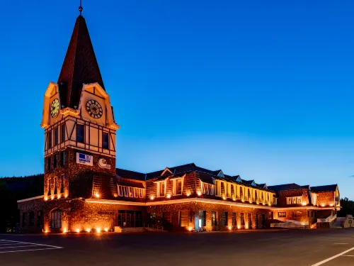 Aershan Alvarez Hotel (Aershan Tourist Resort Train Station)