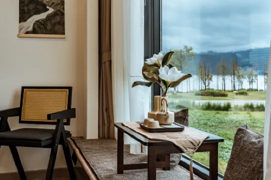 Dali Mountain Lake Seaview Homestay