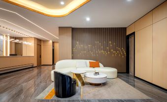 YiNing TaoGu Holiday Hotel