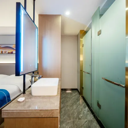 Zuntai Business Hotel
