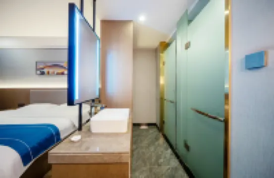 Zuntai Business Hotel