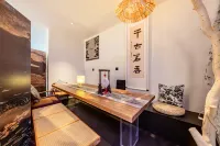 CITY LIGHT Designer Boutique Hotel. - 바
