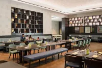 Padma Hotel Semarang - breakfast