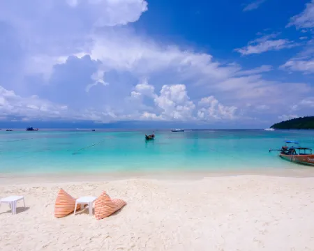 Bundhaya Resort Hotels in Koh Lipe