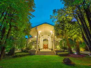 THE PRIVILEGE FLOOR by Borei Angkor
