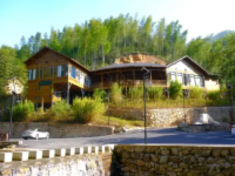 Helv Tourist Resort Homestay Hotels in Chaling