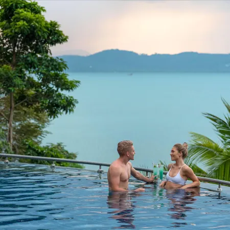 The Westin Siray Bay Resort & Spa, Phuket Отели рядом с достопримечательностью «Порт Ратсада»