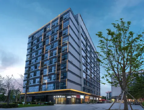 雲上酒店（成都西站青羊萬達店） 鄰近成都西站的酒店