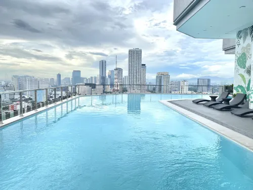 호텔 A and A 케손 시티, 코코텔 제공