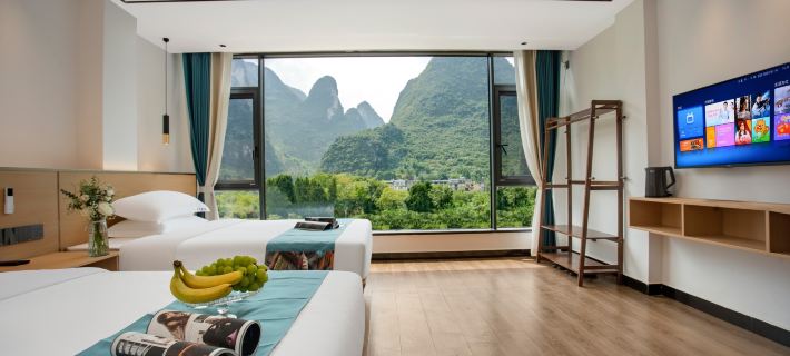 Yangshuo Boyue Hotel (Xingping Ancient Town) Отели в г. Яншуо